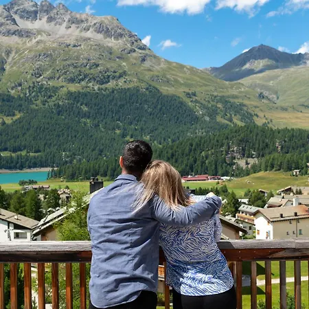 Hotel Nira Alpina