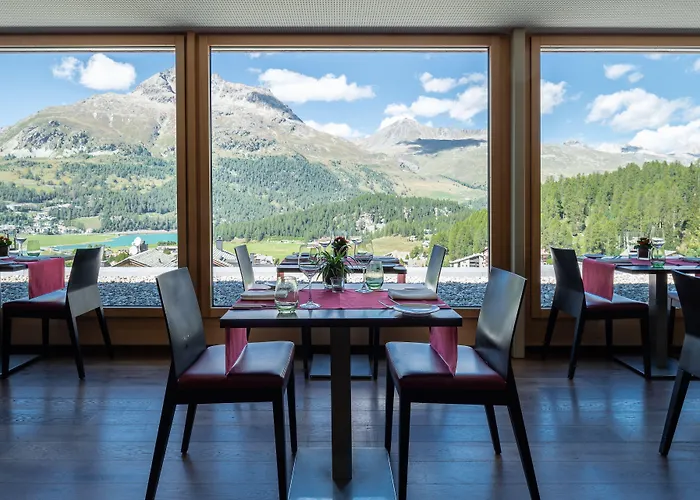 Nira Alpina 4* Silvaplana