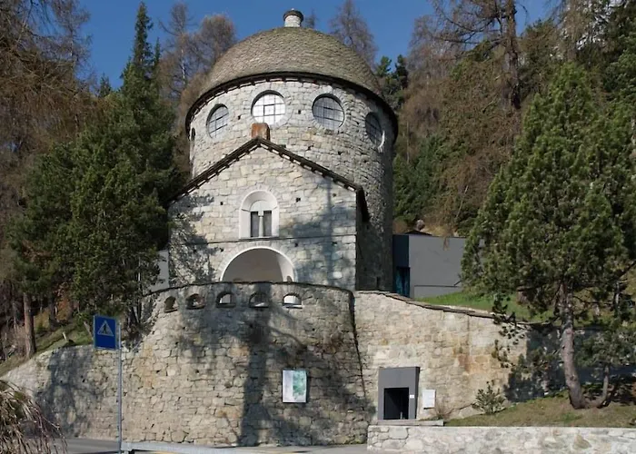 Hotel Nira Alpina 4*