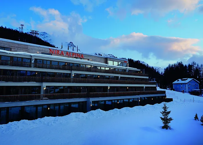 Nira Alpina
