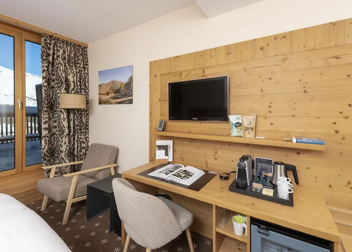 Hotel Nira Alpina 4*