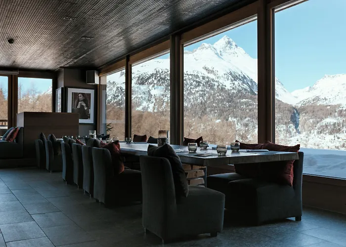 Hotel Nira Alpina 4*
