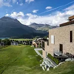 Hotel Nira Alpina
