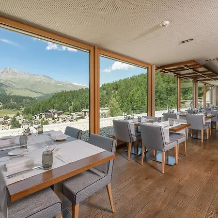 نيرا ألبينا سيلفابلانا