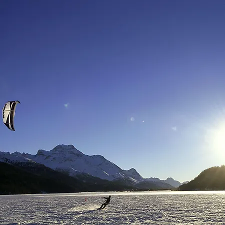 نيرا ألبينا 4*