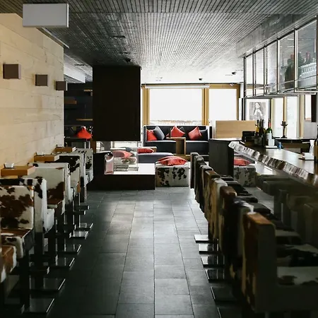 نيرا ألبينا فندق سيلفابلانا